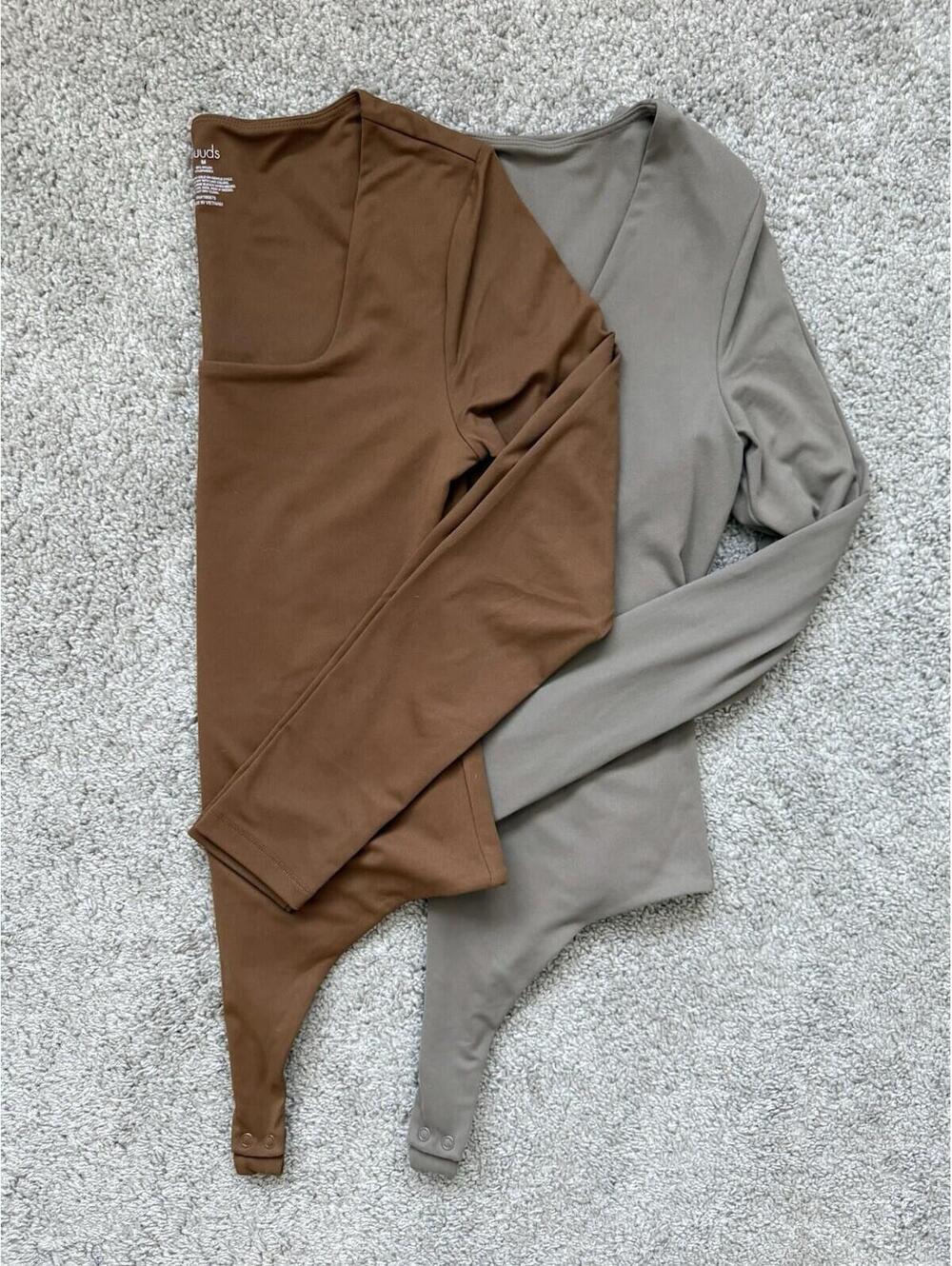 Nuuds Women’s Med Bundle of (2)‎ Long Sleeve Scoopneck Bodysuit Casual Neutral